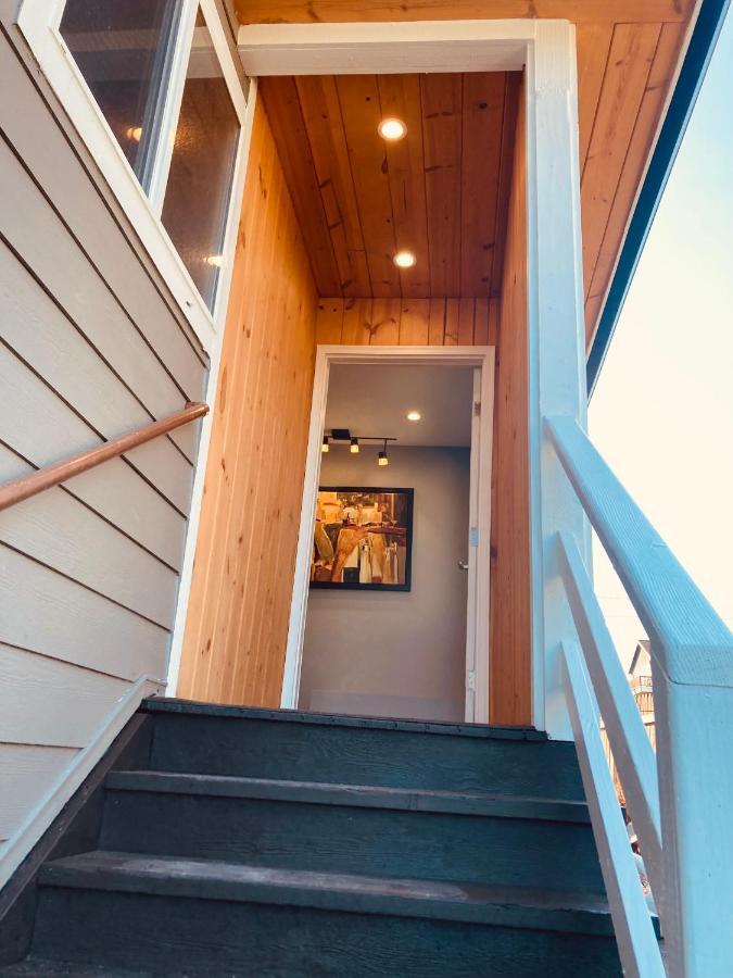 Green Lake 1St Line Home B With Central Air Conditioners Seattle Exteriör bild
